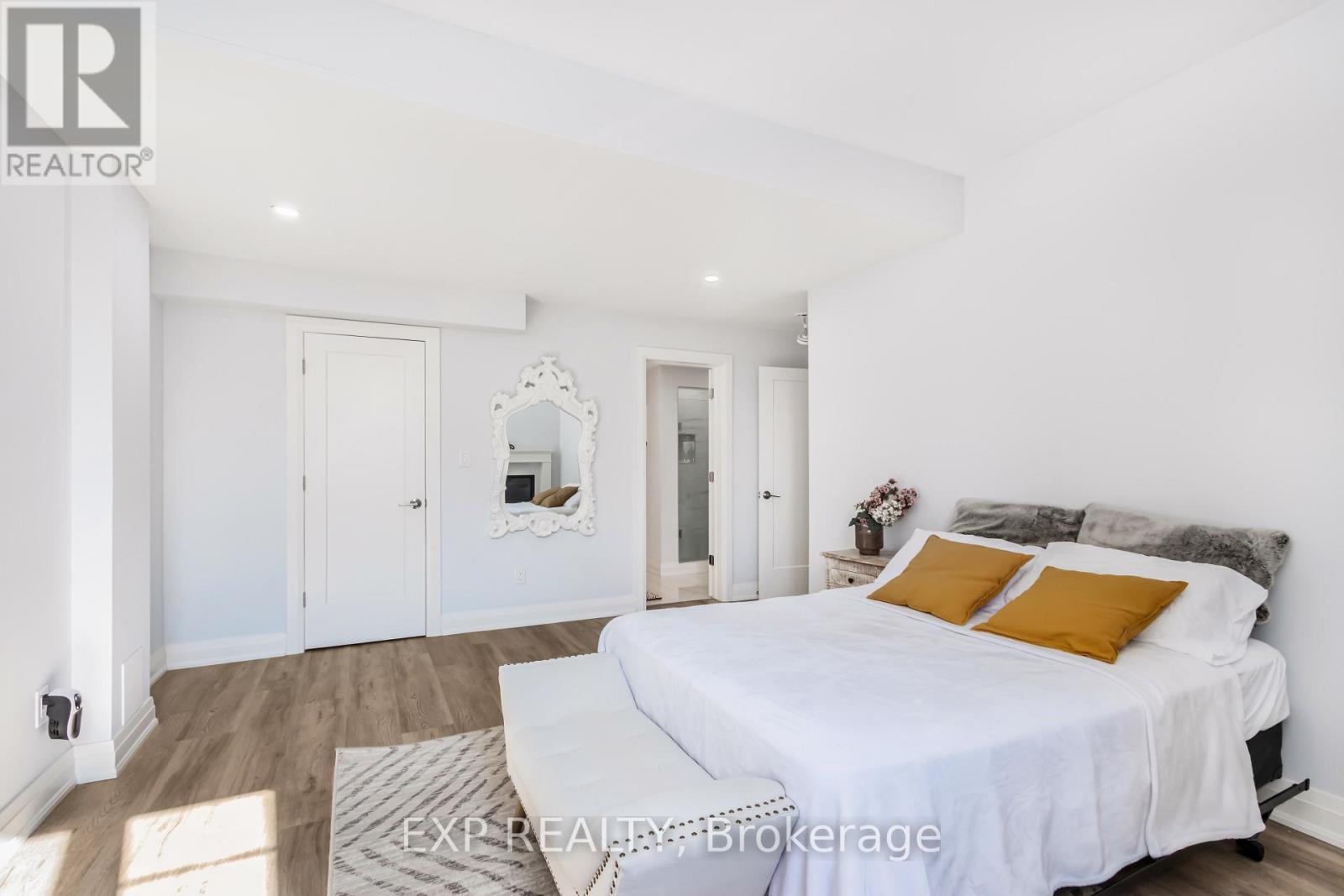 21 Lacrosse Trail, Vaughan, Ontario  L4H 4S7 - Photo 14 - N12845722