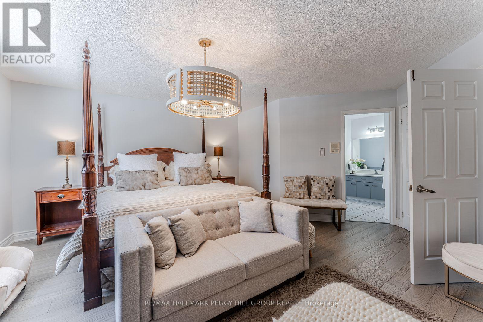 153 Browning Trail, Barrie, Ontario  L4N 6R2 - Photo 9 - S12845562