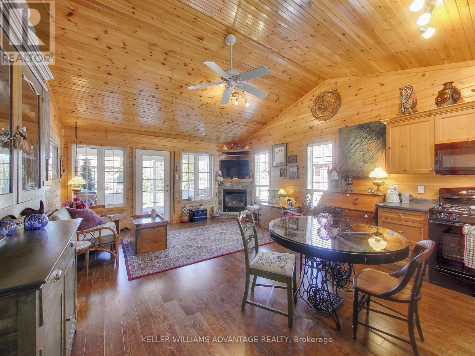 48 Madawaska Trail, Wasaga Beach, Ontario  L9Z 1X7 - Photo 11 - S12845620