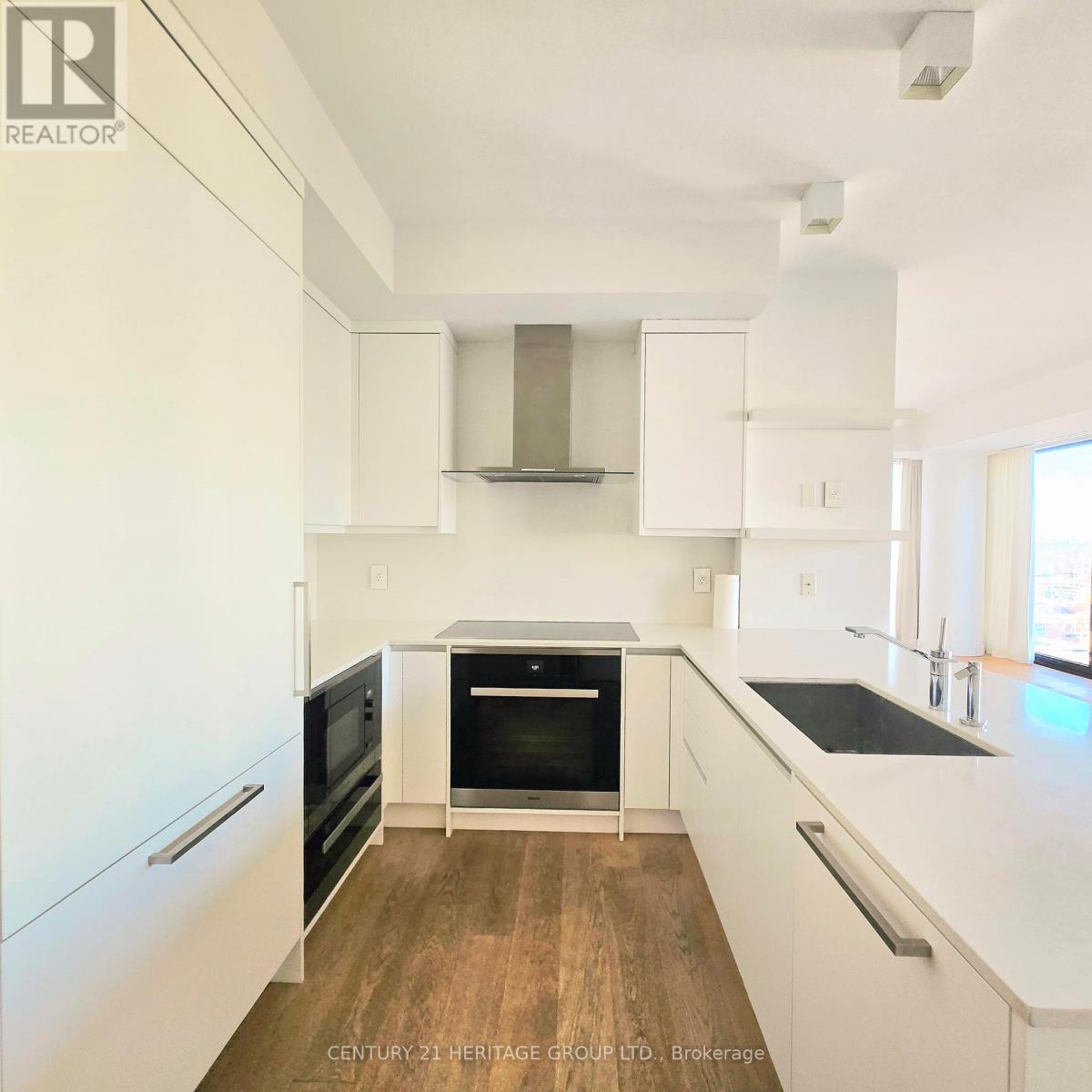 2801 - 200 Cumberland Street, Toronto, Ontario  M5R 0B7 - Photo 10 - C12844268