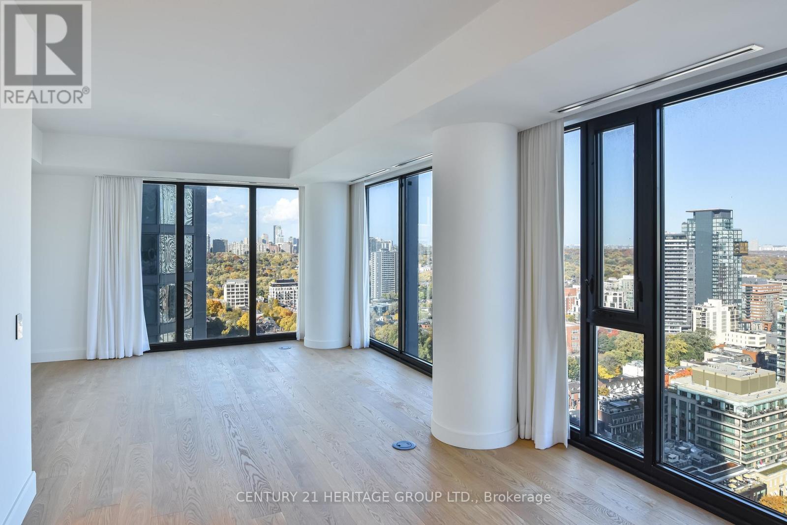 2801 - 200 Cumberland Street, Toronto, Ontario  M5R 0B7 - Photo 13 - C12844268