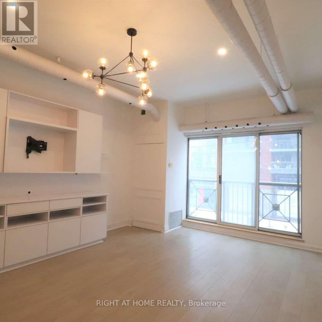 203 - 766 King Street, Toronto, Ontario  M5V 1N6 - Photo 4 - C12845740