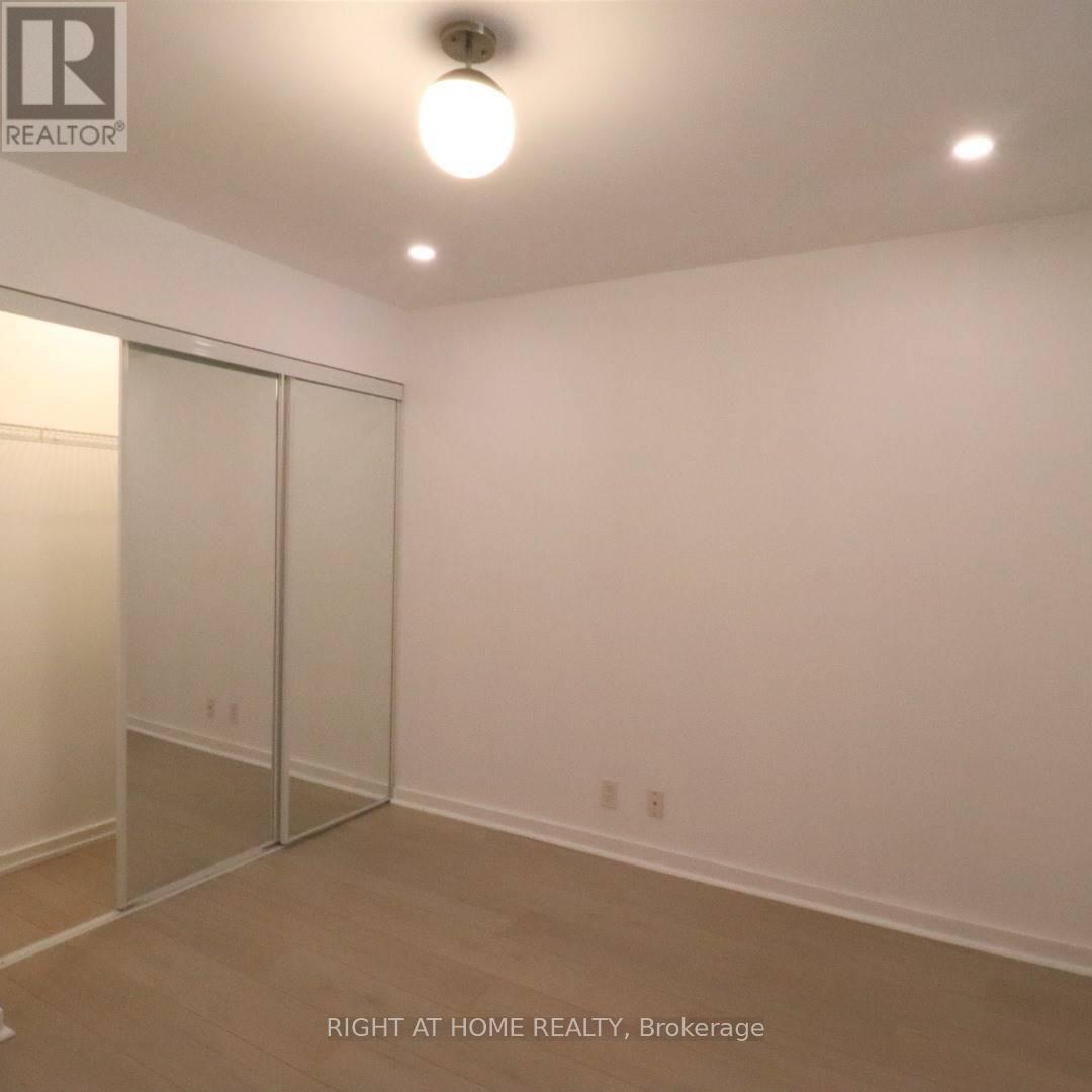 203 - 766 King Street, Toronto, Ontario  M5V 1N6 - Photo 7 - C12845740