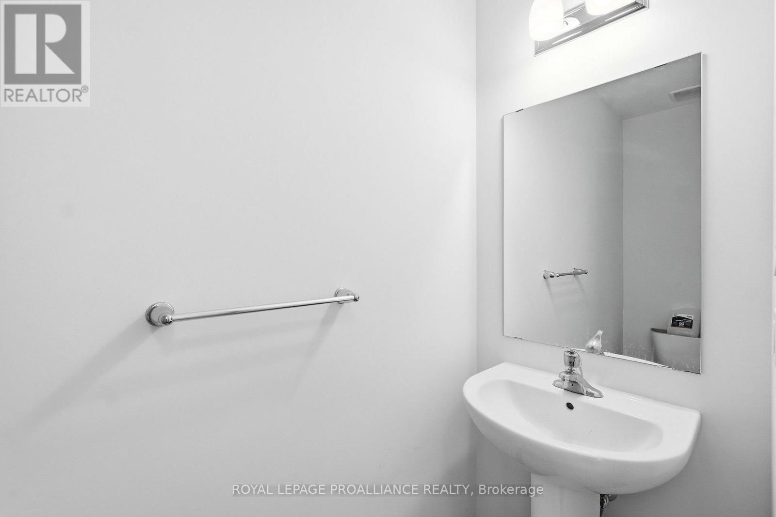 510 Hornbeck Street, Cobourg, Ontario  K9A 4A1 - Photo 24 - X12824702