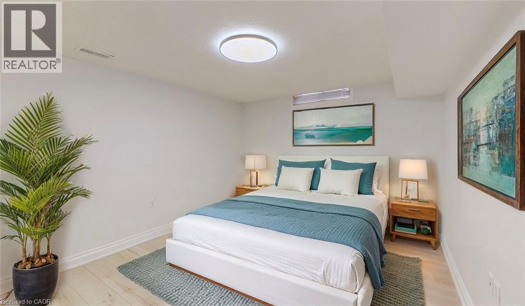 133 Wake Robin Drive, Kitchener, Ontario  N2E 3L6 - Photo 17 - 40809530