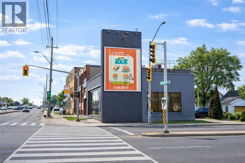 634 Upper James Street, Hamilton, Ontario  L9C 2Z2 - Photo 3 - 40808131