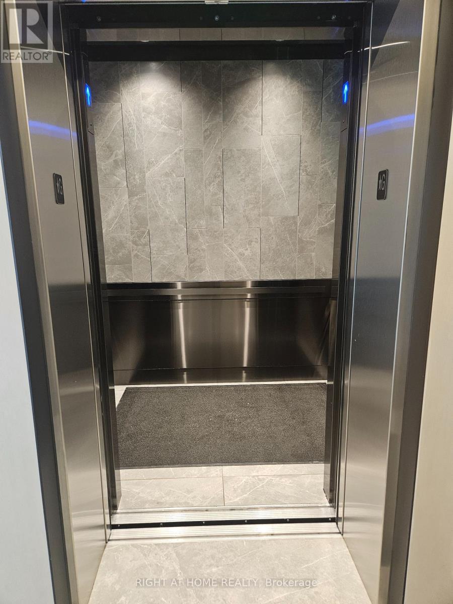 620 - 260 Malta Avenue, Brampton, Ontario  L6Y 0B5 - Photo 6 - W12845512