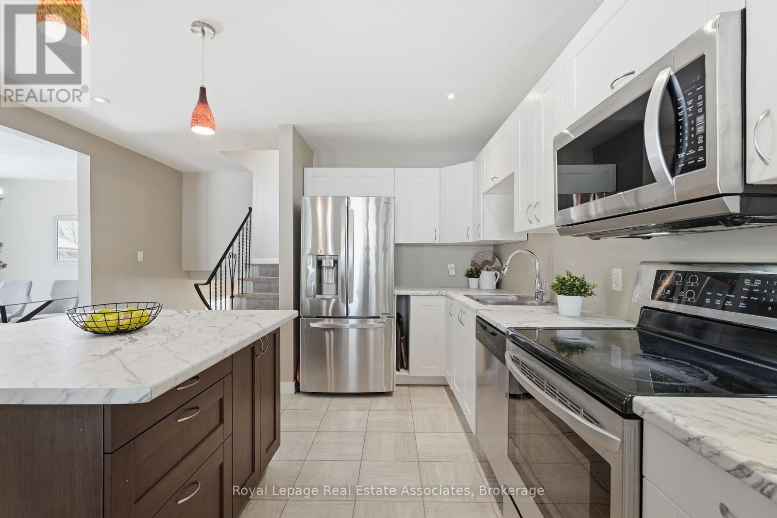 34 Ontario Street, Orangeville, Ontario  L9W 2V1 - Photo 12 - W12845582