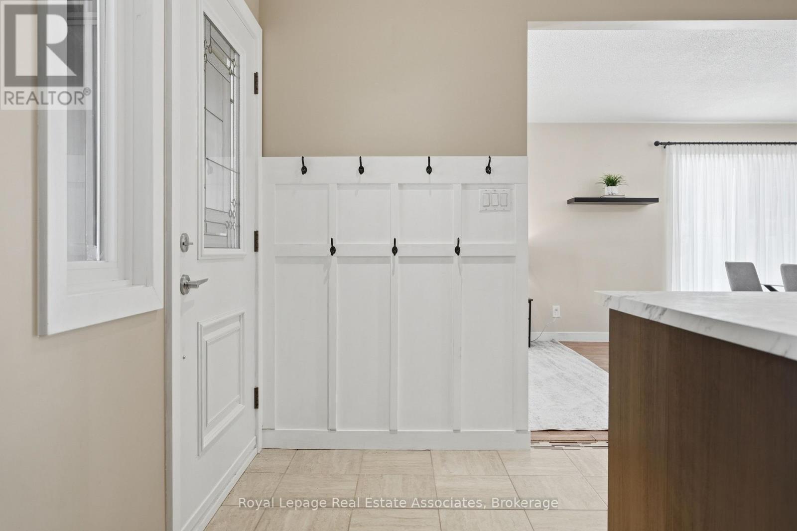 34 Ontario Street, Orangeville, Ontario  L9W 2V1 - Photo 6 - W12845582