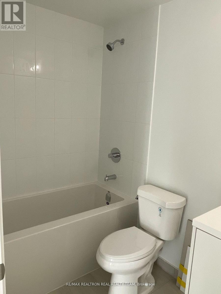 216 - 412 Silver Maple Road, Oakville, Ontario  L6H 7X8 - Photo 8 - W12845598