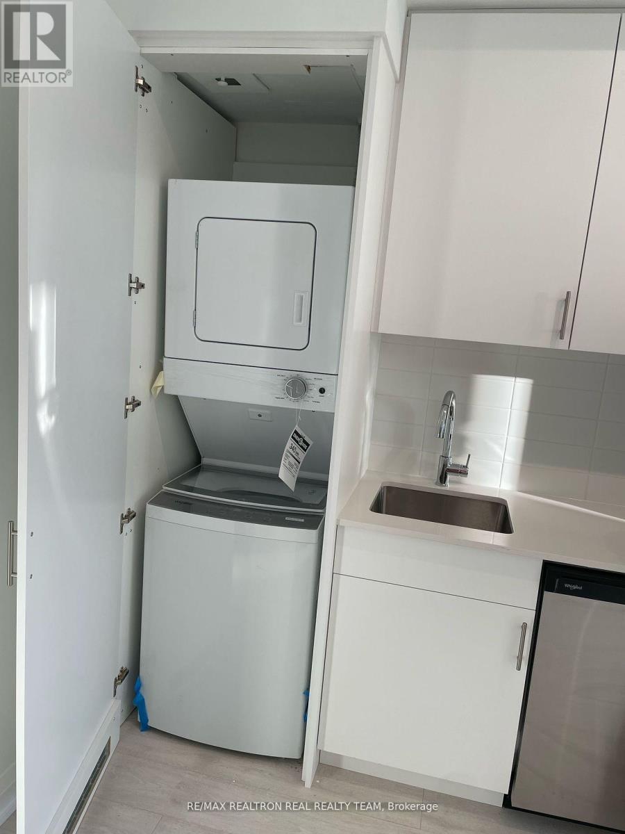 216 - 412 Silver Maple Road, Oakville, Ontario  L6H 7X8 - Photo 9 - W12845598