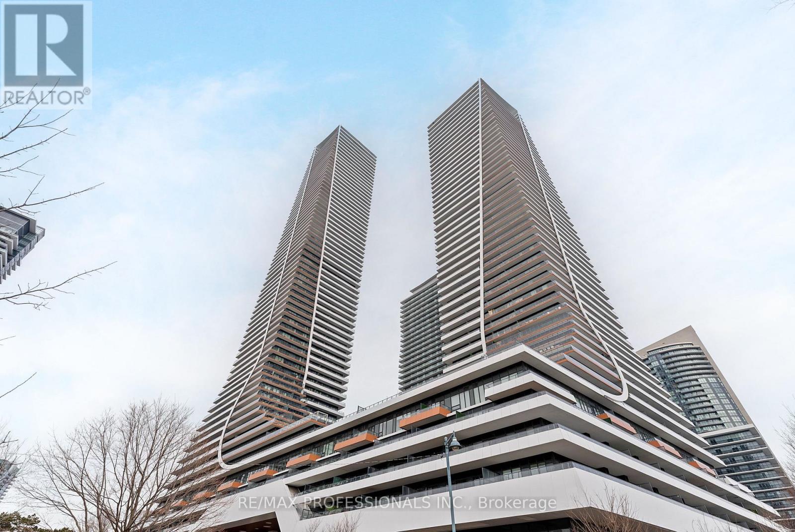 1614 - 30 SHORE BREEZE DRIVE, Toronto, Ontario