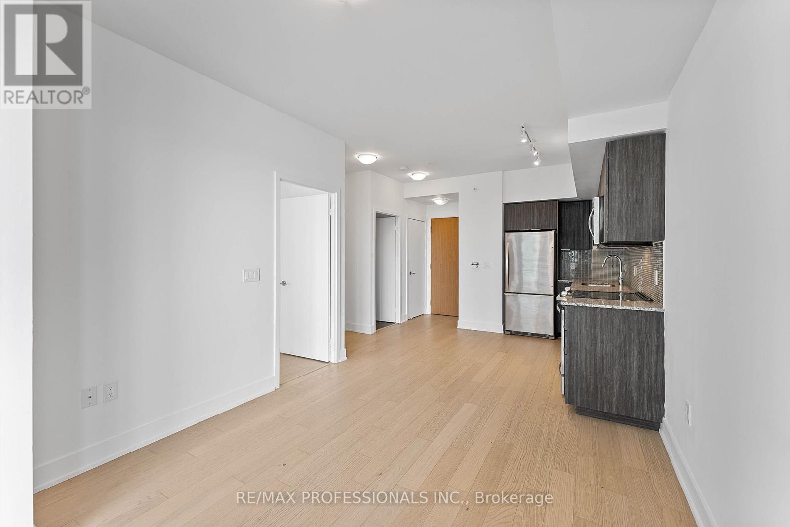 1614 - 30 Shore Breeze Drive, Toronto, Ontario  M8V 0J1 - Photo 11 - W12845606