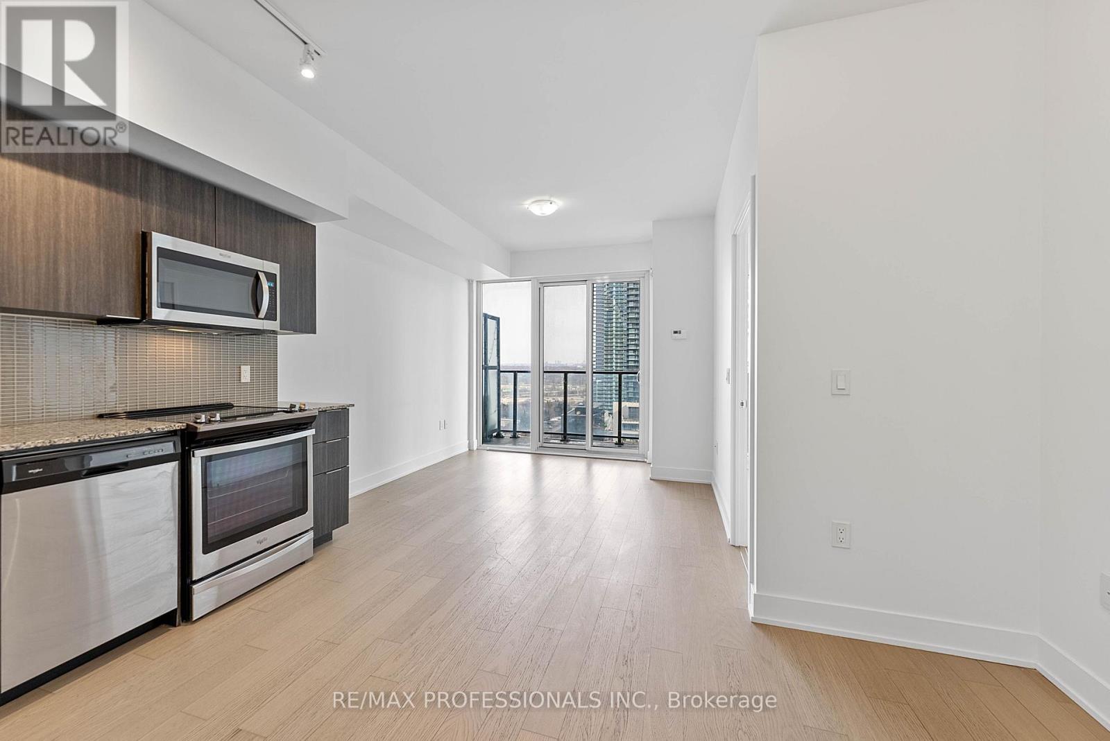 1614 - 30 Shore Breeze Drive, Toronto, Ontario  M8V 0J1 - Photo 14 - W12845606