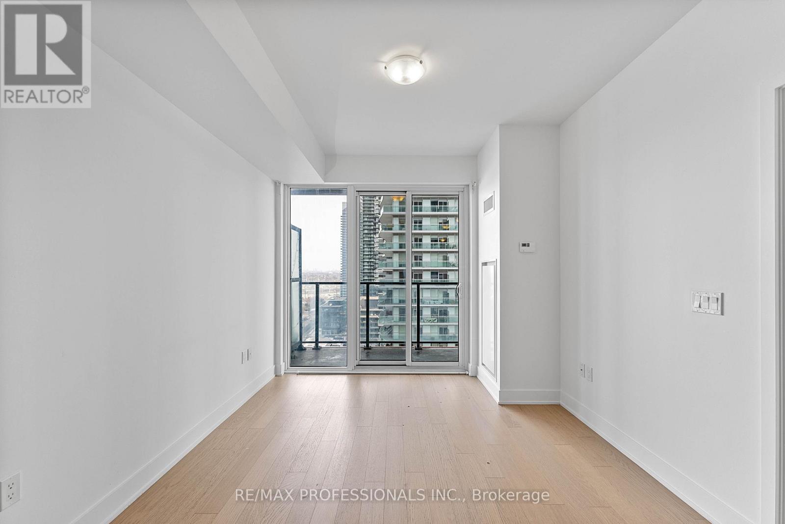 1614 - 30 Shore Breeze Drive, Toronto, Ontario  M8V 0J1 - Photo 19 - W12845606