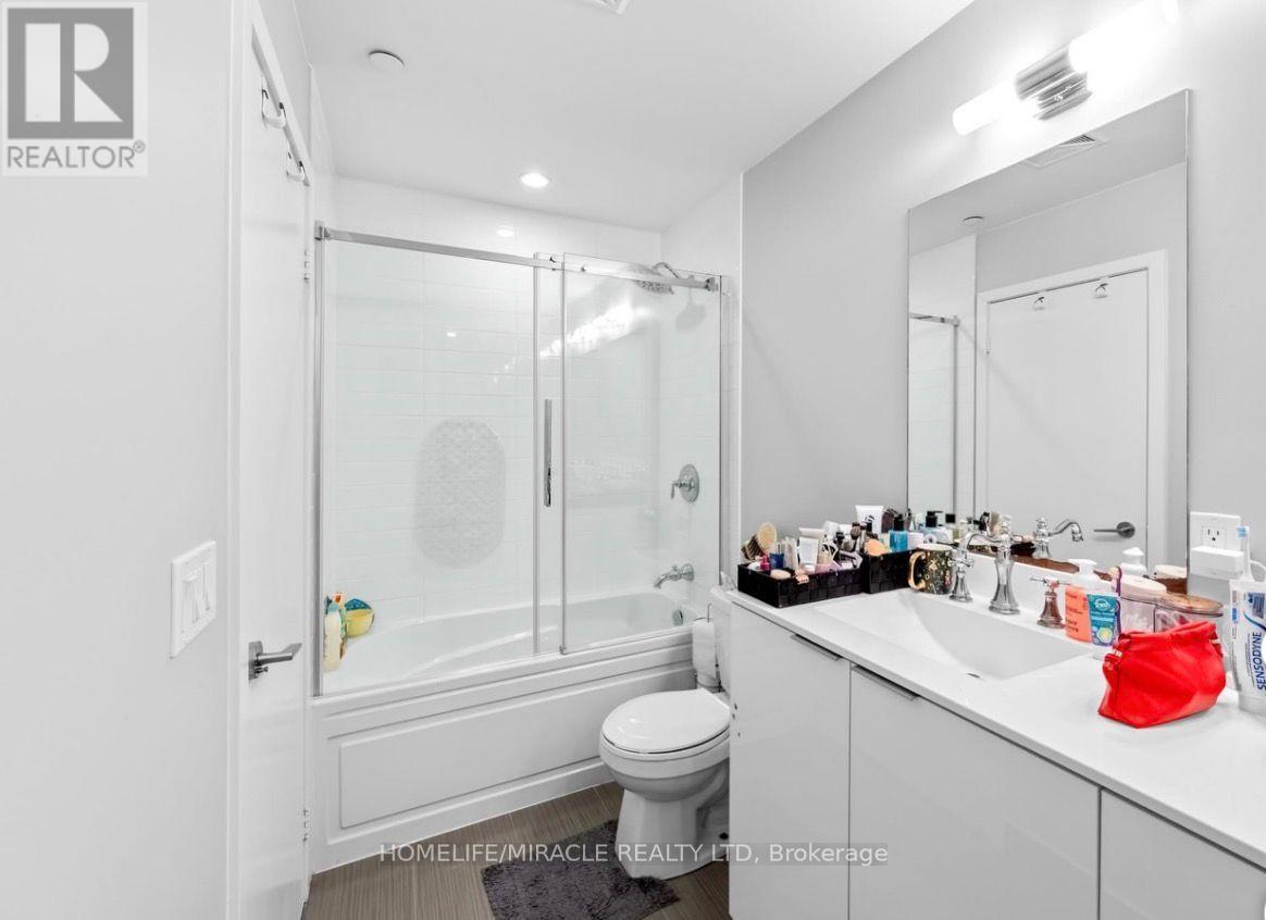 4804 - 20 Shore Breeze Drive, Toronto, Ontario  M8V 0C7 - Photo 16 - W12845624