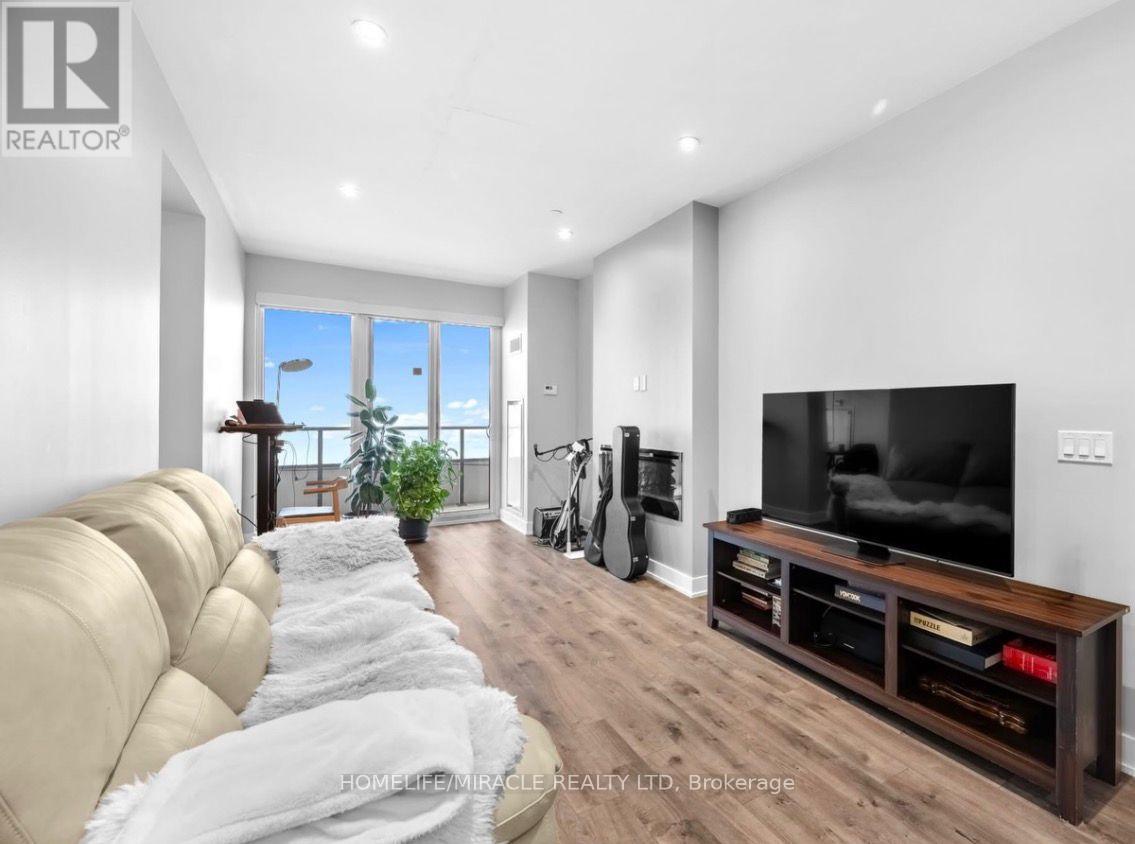 4804 - 20 Shore Breeze Drive, Toronto, Ontario  M8V 0C7 - Photo 6 - W12845624