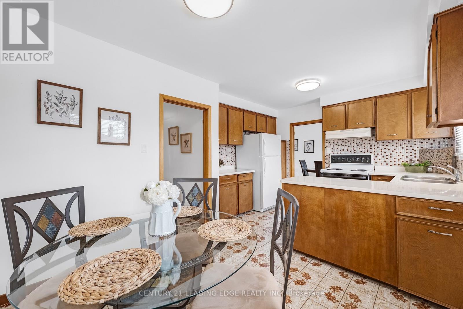 58 Keegan Crescent, Toronto, Ontario  M3J 1G2 - Photo 18 - W12845654