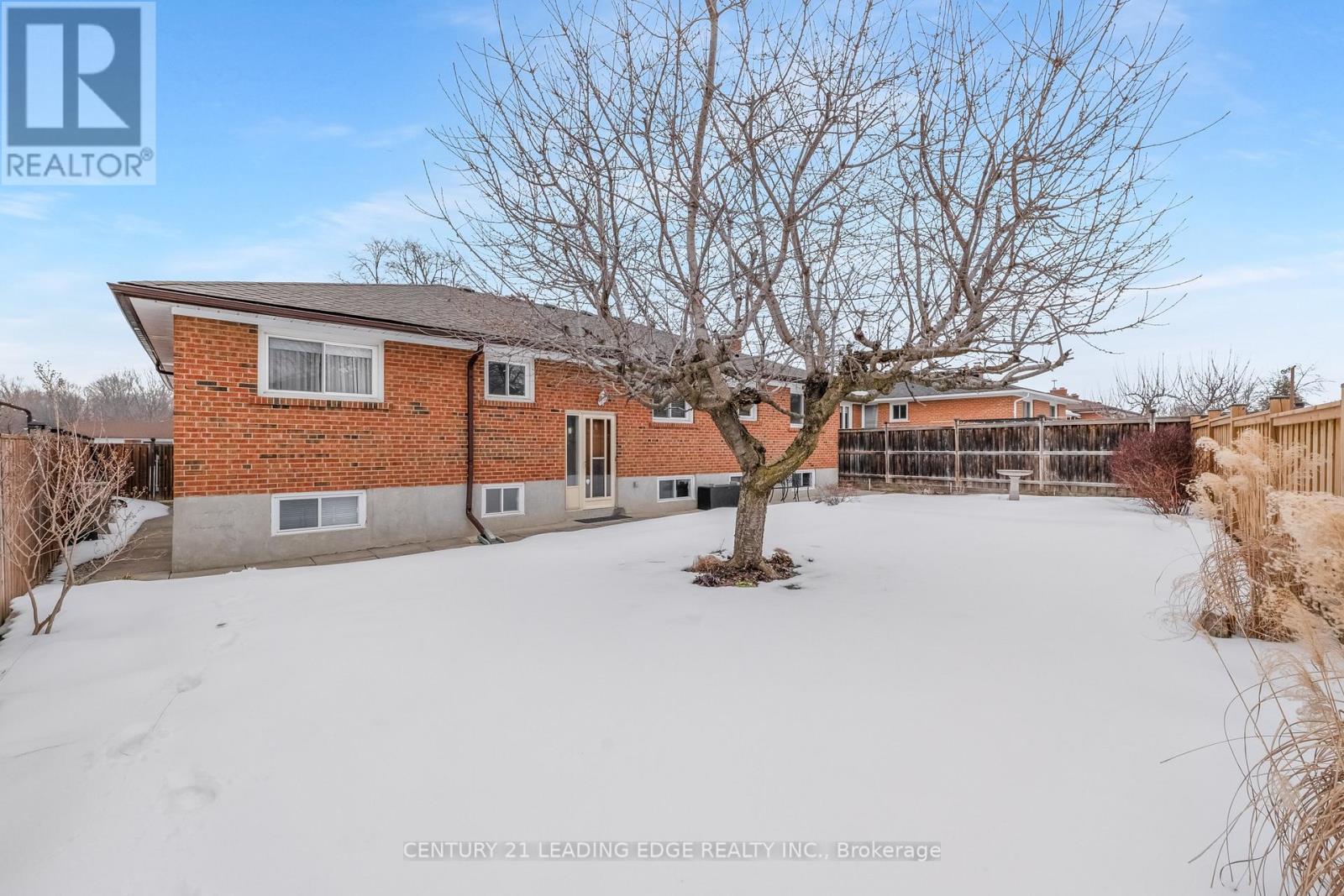 58 Keegan Crescent, Toronto, Ontario  M3J 1G2 - Photo 41 - W12845654