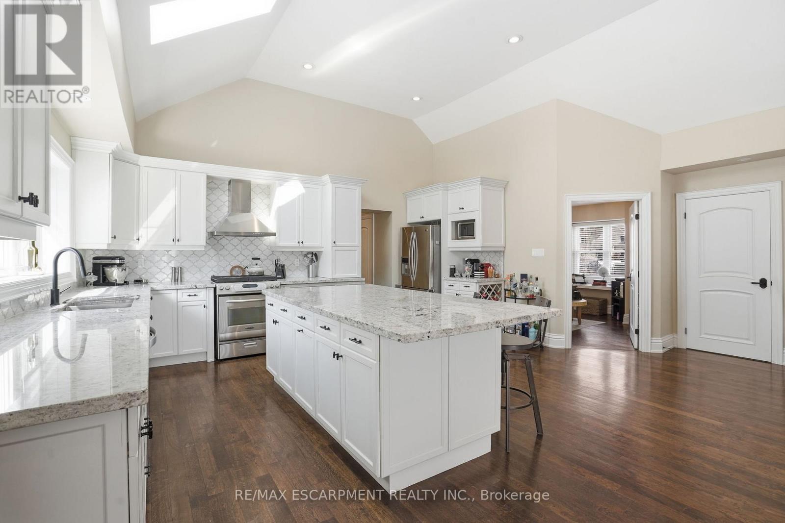 1480 Clarkson Road N, Mississauga, Ontario  L5J 2W9 - Photo 14 - W12845656