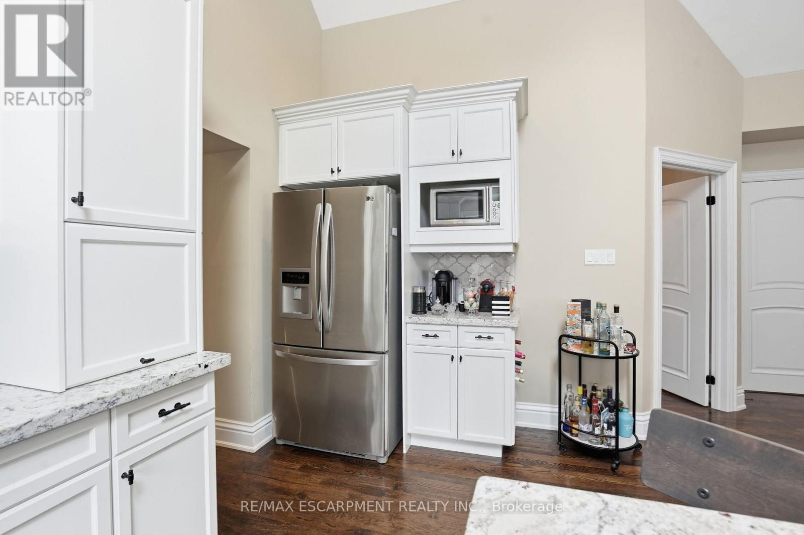 1480 Clarkson Road N, Mississauga, Ontario  L5J 2W9 - Photo 18 - W12845656