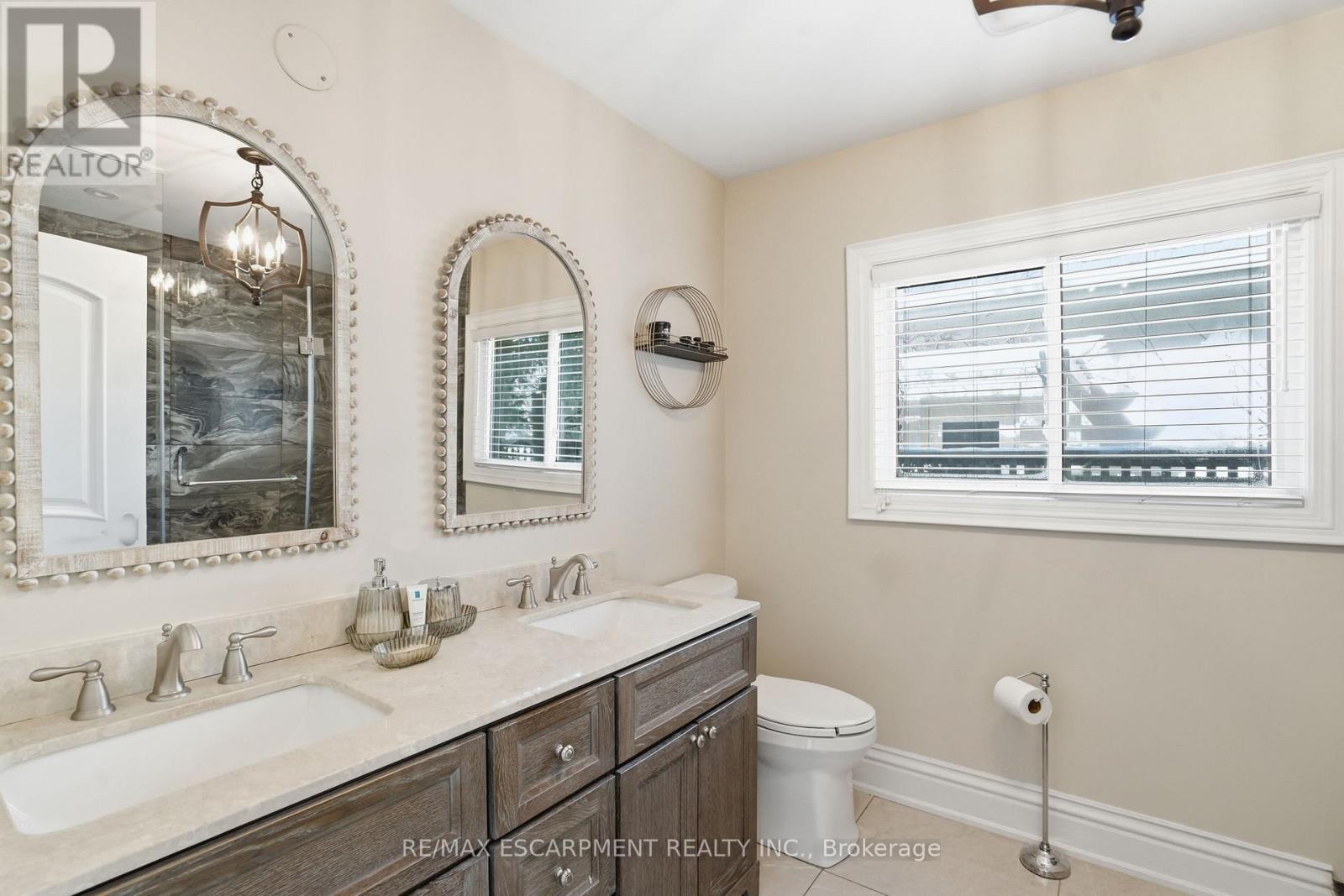 1480 Clarkson Road N, Mississauga, Ontario  L5J 2W9 - Photo 29 - W12845656