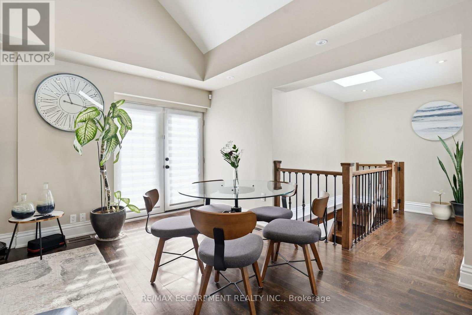 1480 Clarkson Road N, Mississauga, Ontario  L5J 2W9 - Photo 9 - W12845656