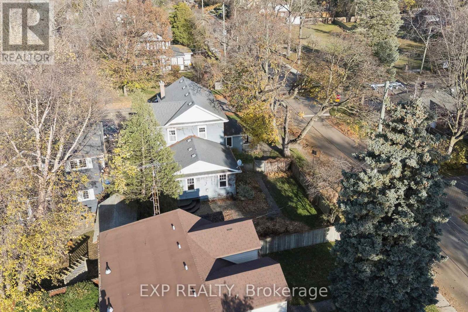 289 Spruce Street, Oakville, Ontario  L6J 2G8 - Photo 35 - W12845714