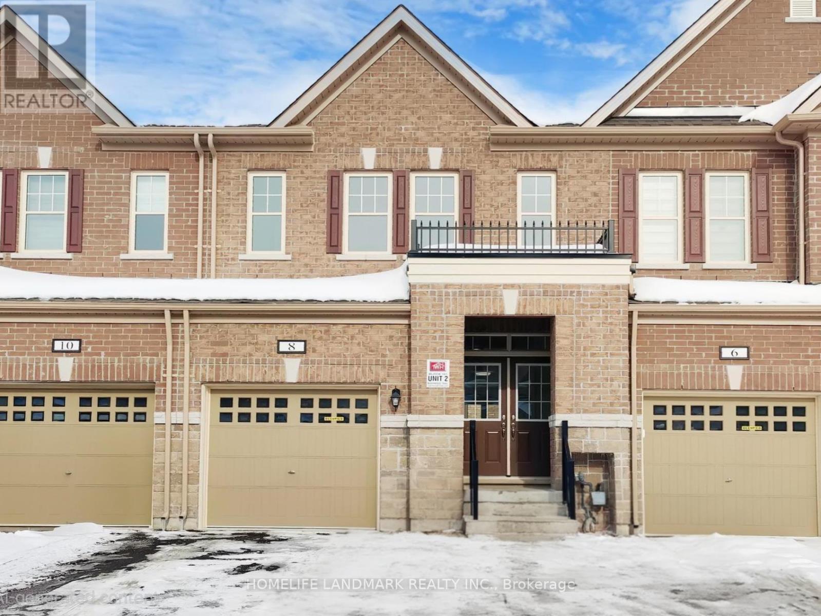 8 BUSHWOOD TRAIL, Brampton, Ontario