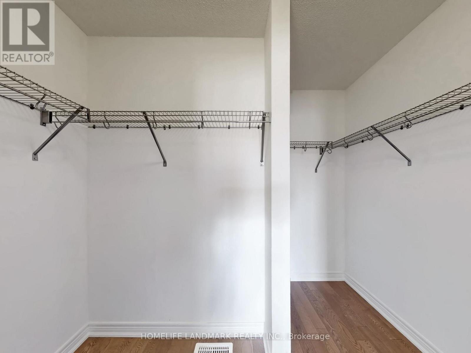 8 Bushwood Trail, Brampton, Ontario  L7A 5J7 - Photo 23 - W12845728