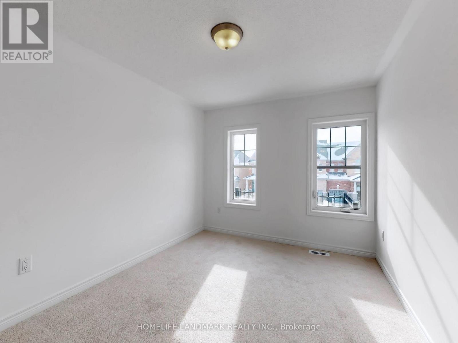 8 Bushwood Trail, Brampton, Ontario  L7A 5J7 - Photo 27 - W12845728