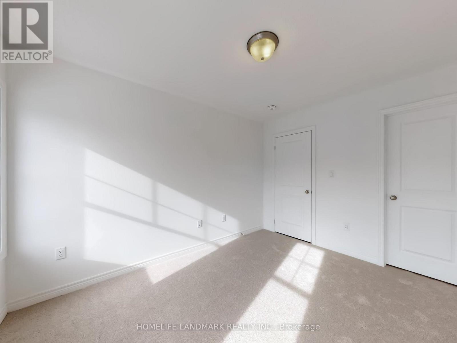 8 Bushwood Trail, Brampton, Ontario  L7A 5J7 - Photo 30 - W12845728