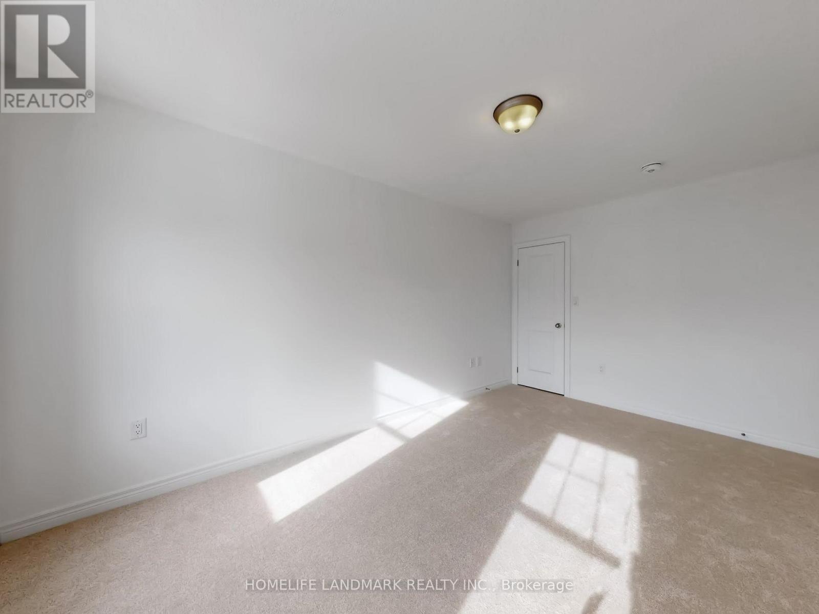 8 Bushwood Trail, Brampton, Ontario  L7A 5J7 - Photo 33 - W12845728