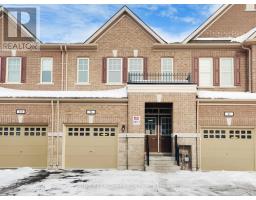 8 BUSHWOOD TRAIL, Brampton, Ontario