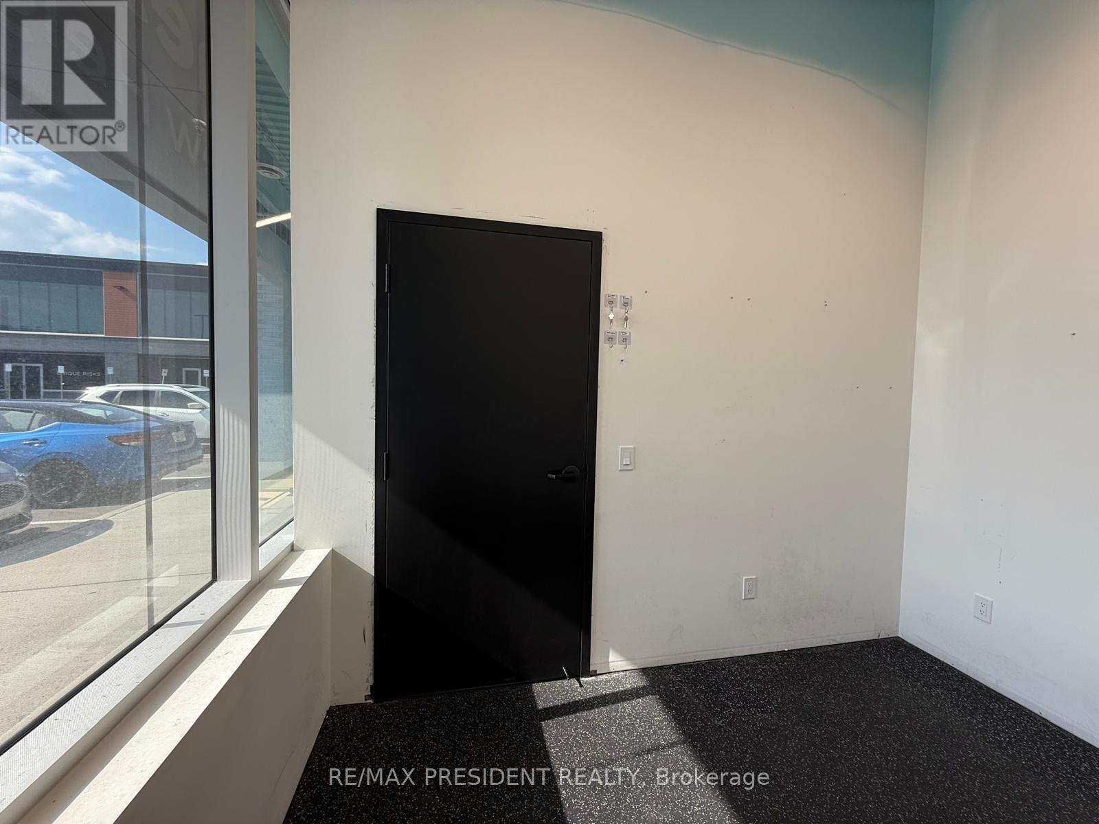 B103 - 1943 Ironoak Way, Oakville, Ontario  L6H 3V7 - Photo 19 - W12845732