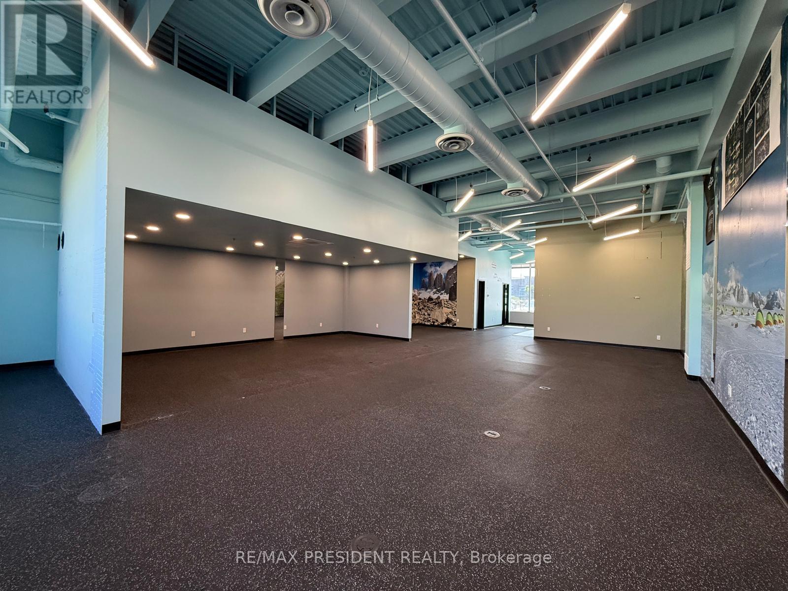 B103 - 1943 Ironoak Way, Oakville, Ontario  L6H 3V7 - Photo 7 - W12845732