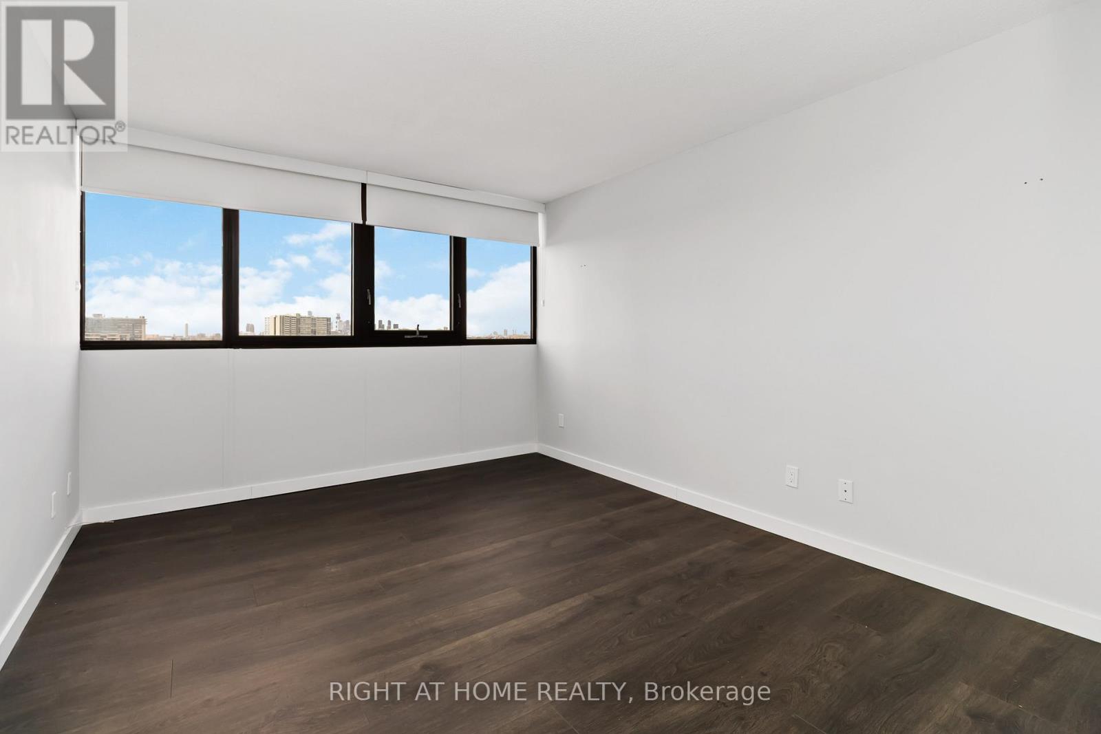 905 - 1333 Bloor Street, Mississauga, Ontario  L4Y 3T6 - Photo 18 - W12845734