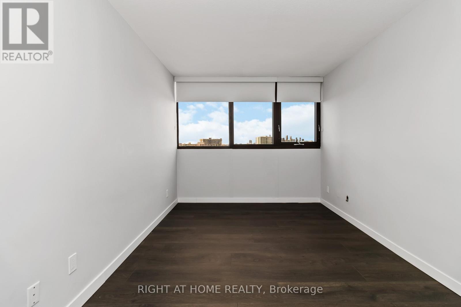 905 - 1333 Bloor Street, Mississauga, Ontario  L4Y 3T6 - Photo 21 - W12845734