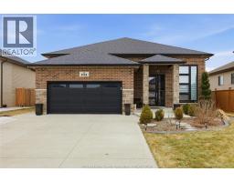 234 MULLEN CRESCENT, Amherstburg, Ontario