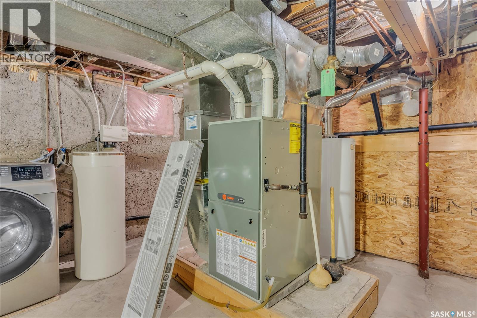 2223 Toronto Street, Regina, Saskatchewan  S4P 1N5 - Photo 34 - SK015625