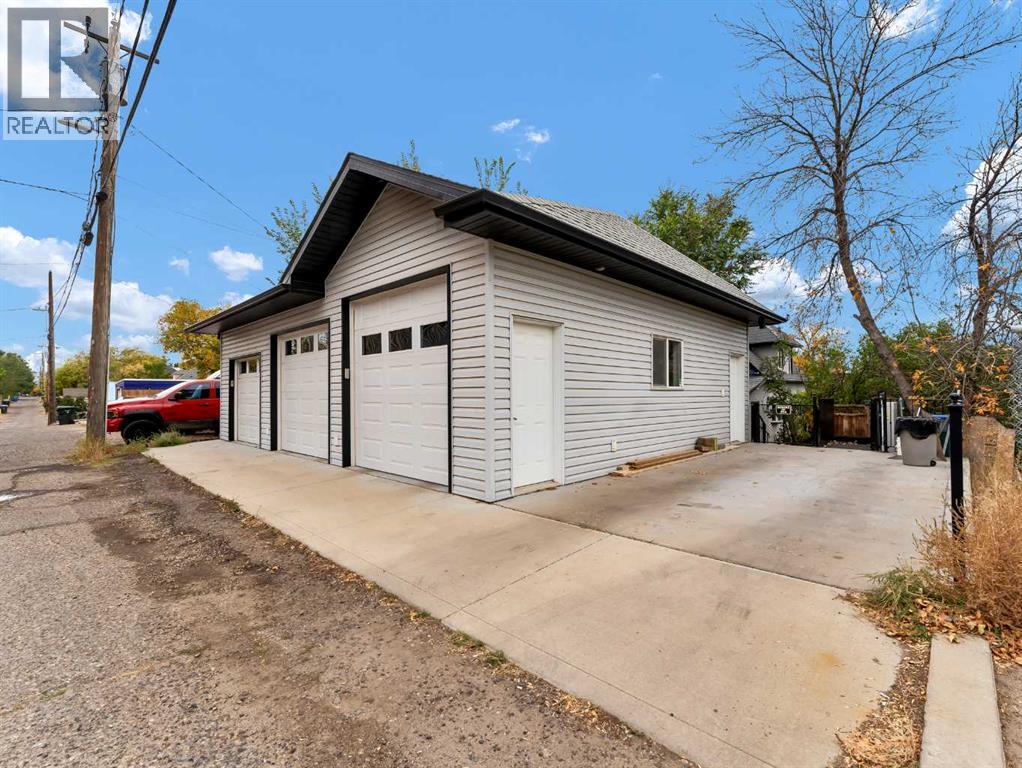 427 5 Street Se, Medicine Hat, Alberta  T1A 0M9 - Photo 49 - A2262537