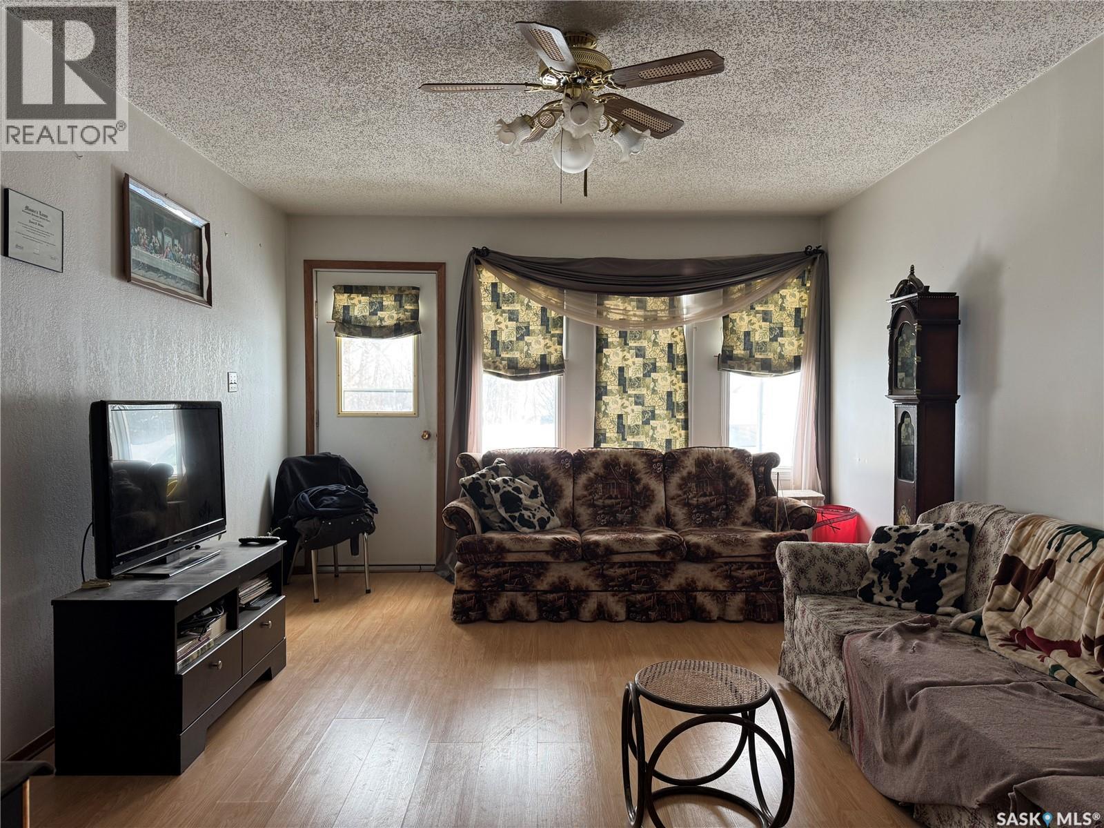 728 Mcintosh Street, Foam Lake, Saskatchewan  S0A 1A0 - Photo 8 - SK029547