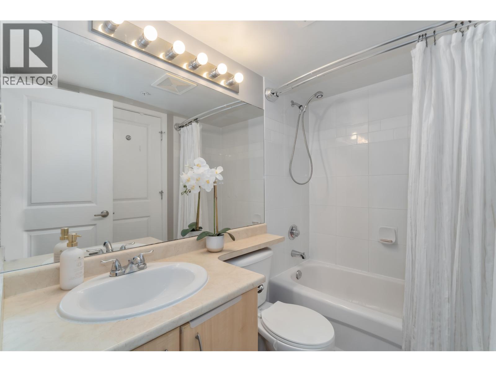 110 3588 Crowley Drive, Vancouver, British Columbia  V5R 6H3 - Photo 21 - R3092202