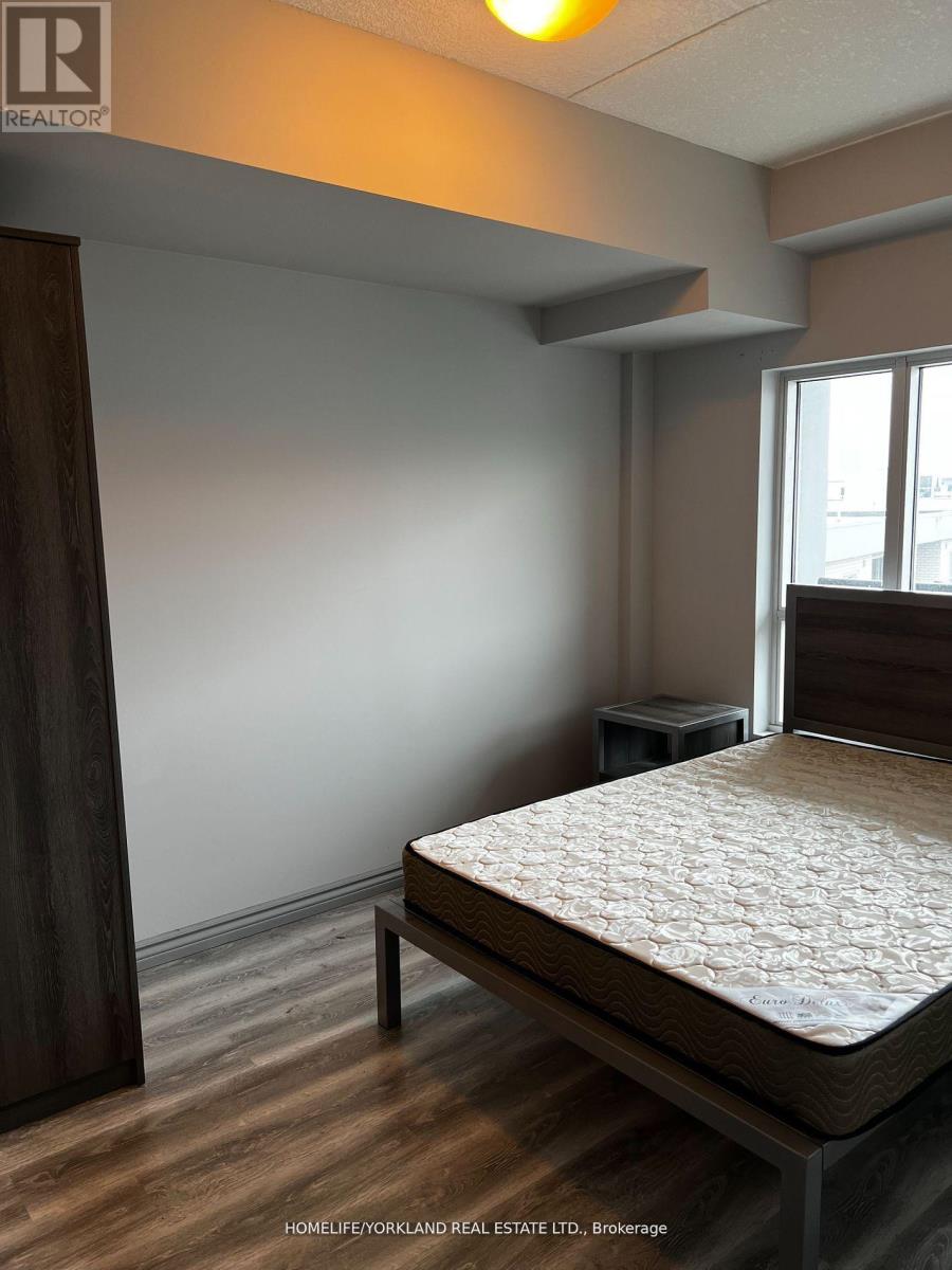 G612 - 275 Larch Street, Waterloo, Ontario  N2L 3R2 - Photo 9 - X12845546