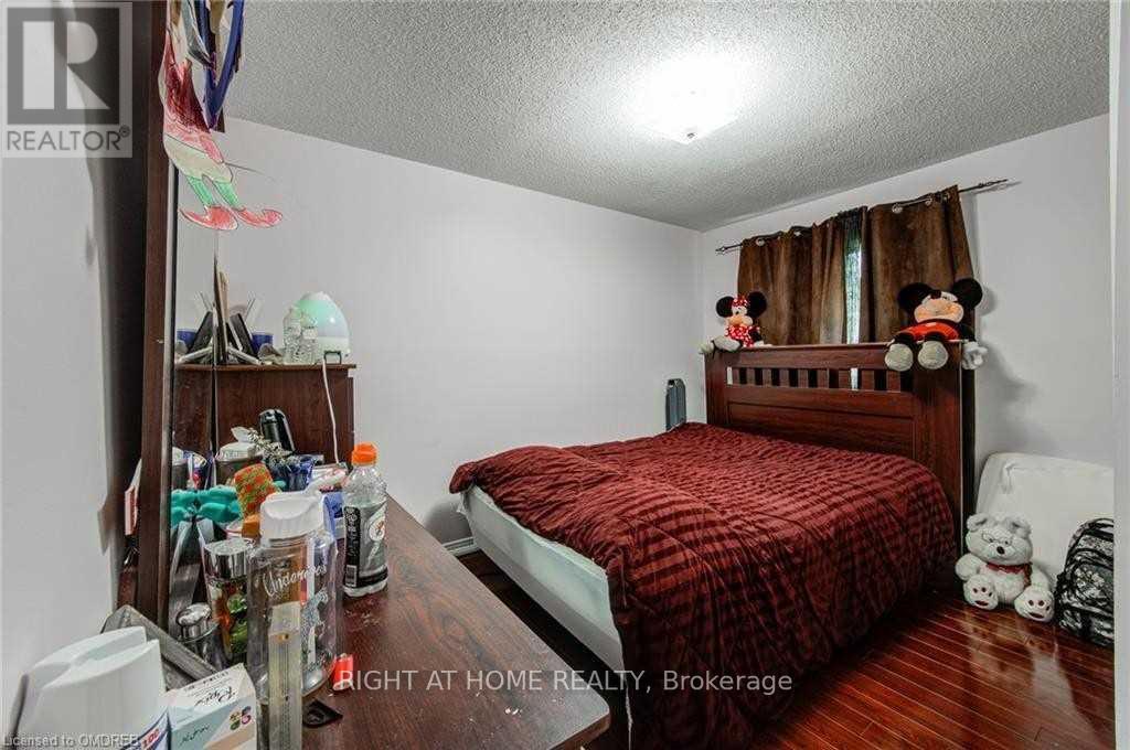 333 Brigade Drive, Hamilton, Ontario  L9B 2G1 - Photo 12 - X12845560