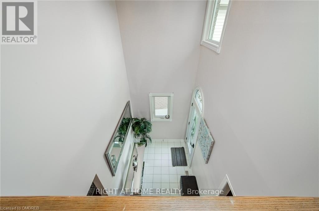 333 Brigade Drive, Hamilton, Ontario  L9B 2G1 - Photo 18 - X12845560