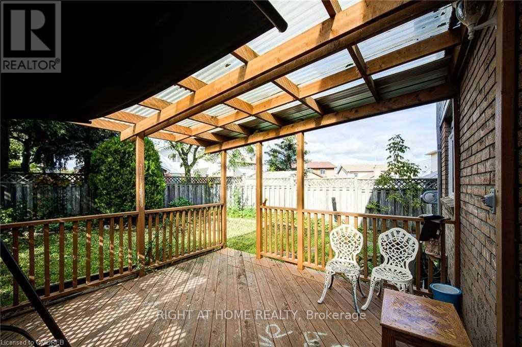 333 Brigade Drive, Hamilton, Ontario  L9B 2G1 - Photo 19 - X12845560