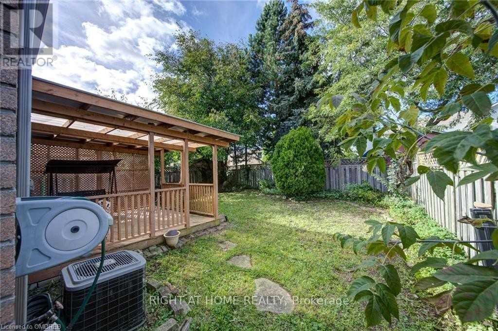 333 Brigade Drive, Hamilton, Ontario  L9B 2G1 - Photo 24 - X12845560