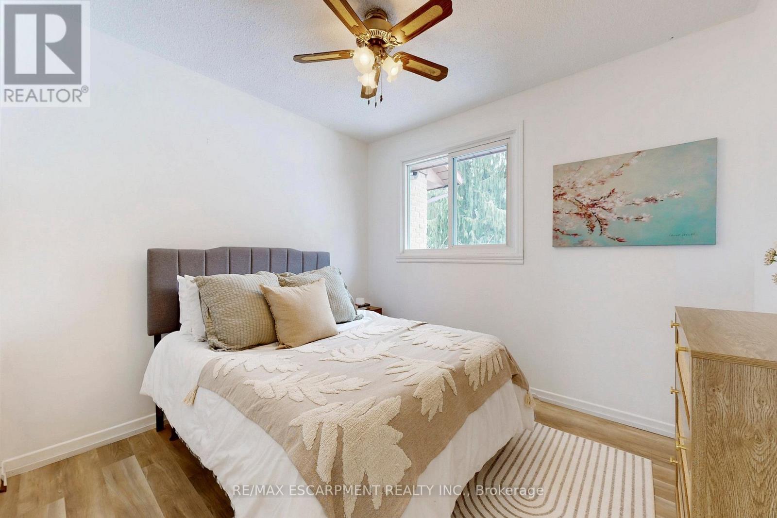 380 Magnolia Drive, Hamilton, Ontario  L9C 6N7 - Photo 15 - X12845568