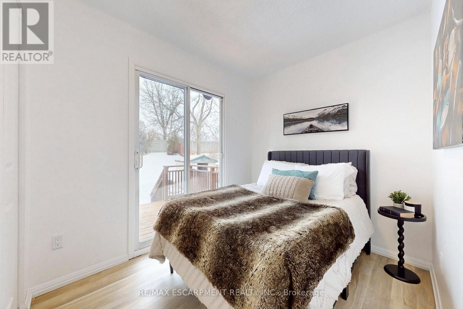 380 Magnolia Drive, Hamilton, Ontario  L9C 6N7 - Photo 17 - X12845568